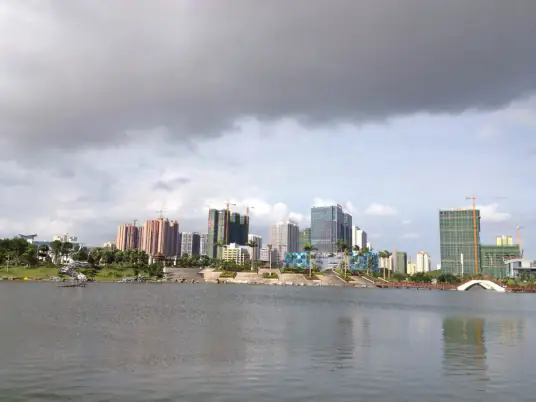 防城港