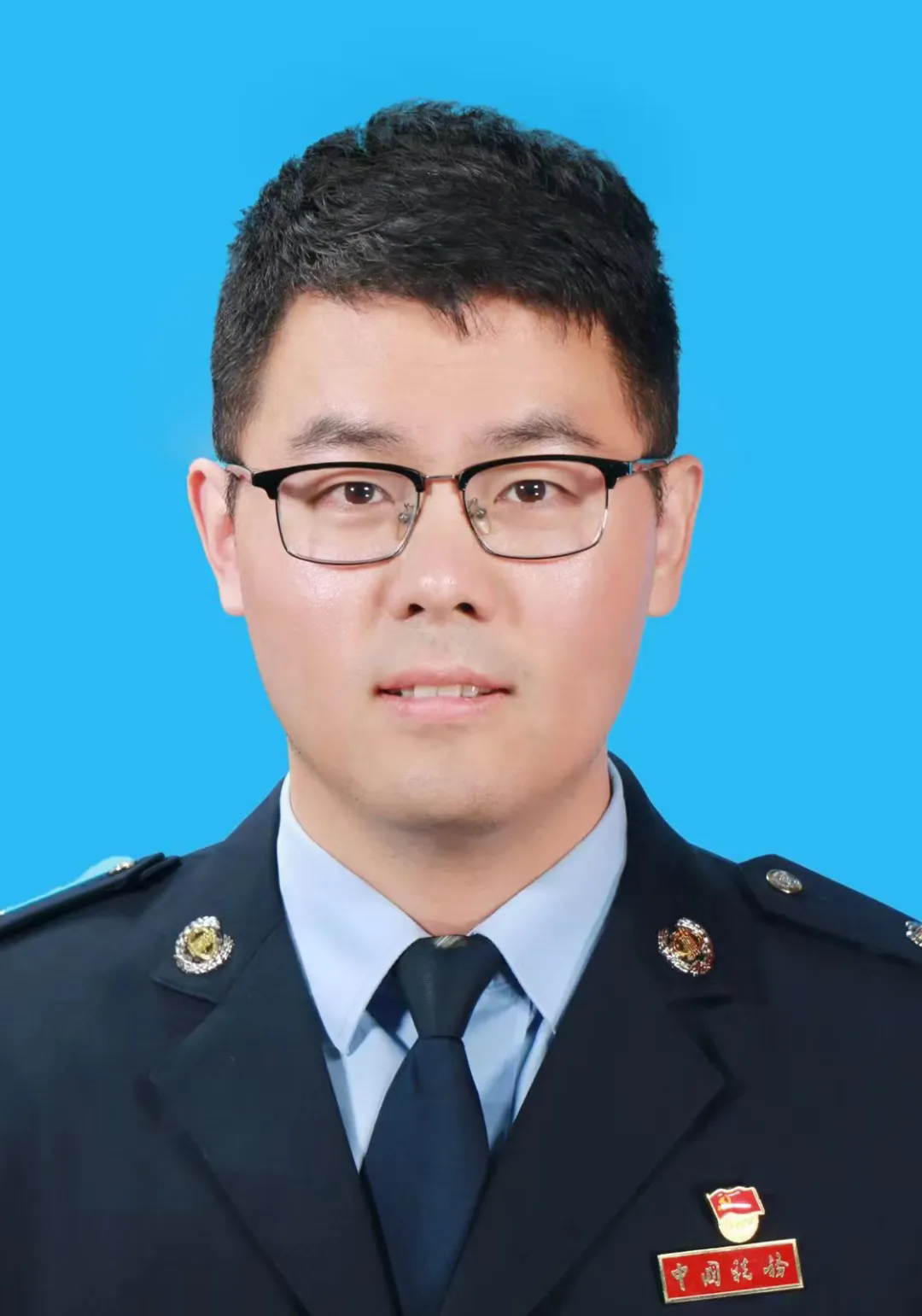 卢刚