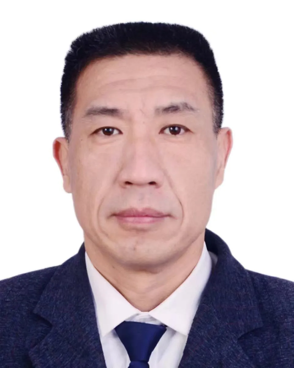 姜新