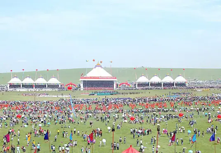 那达慕(蒙古族传统节日)
