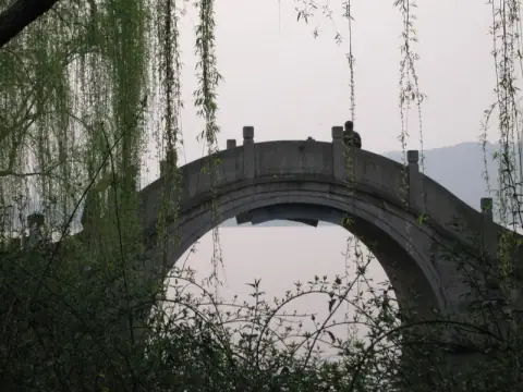 湖上杂诗